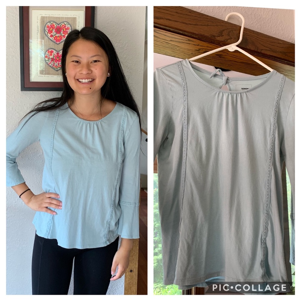 Light blue longsleeve w/ bell sleeves